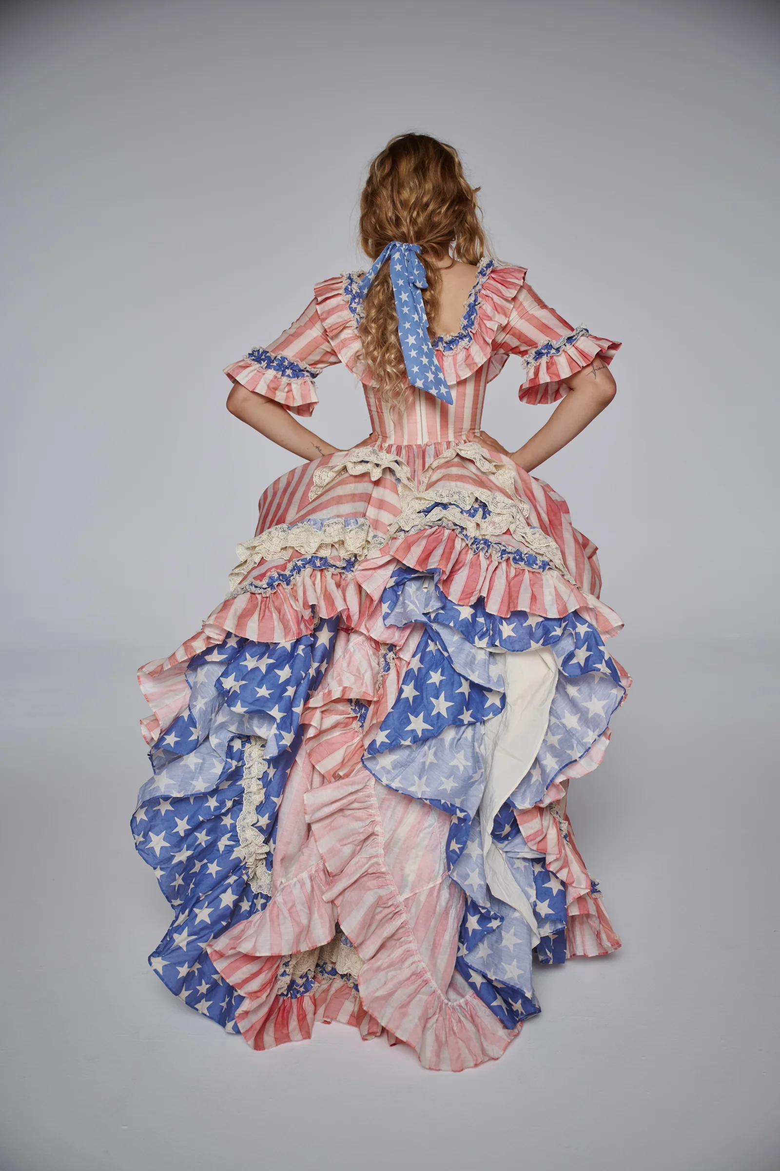 The American Woman Antoinette Gown - Image 10