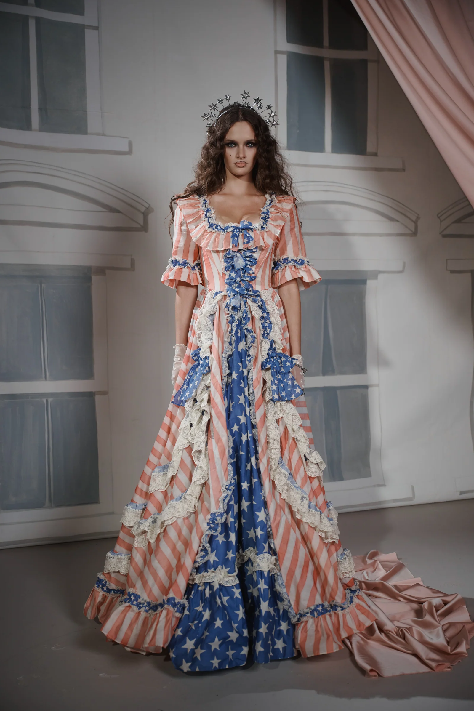 The American Woman Antoinette Gown - Image 3