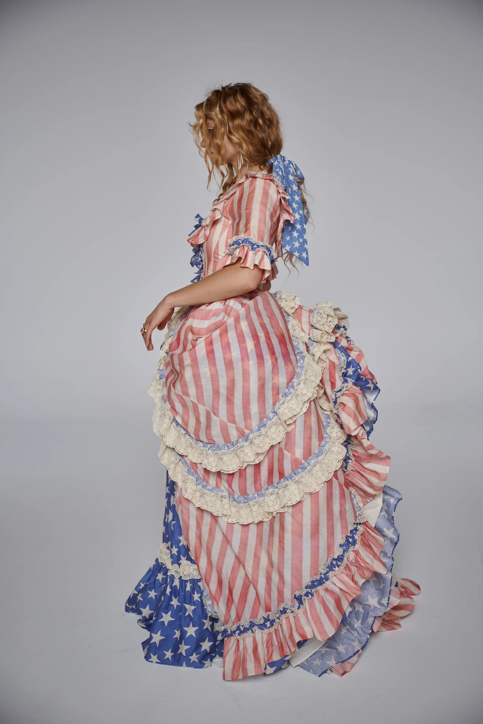 The American Woman Antoinette Gown - Image 8