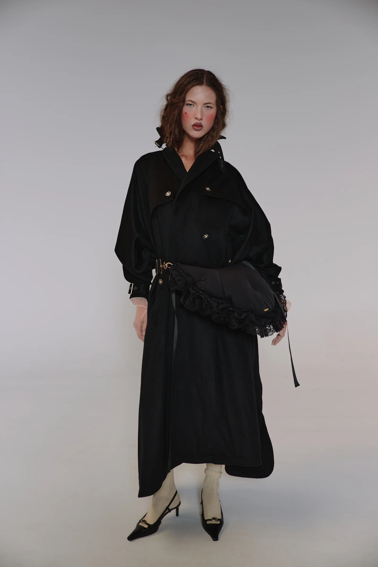 The Caviar Bum Roll Bag - Image 34
