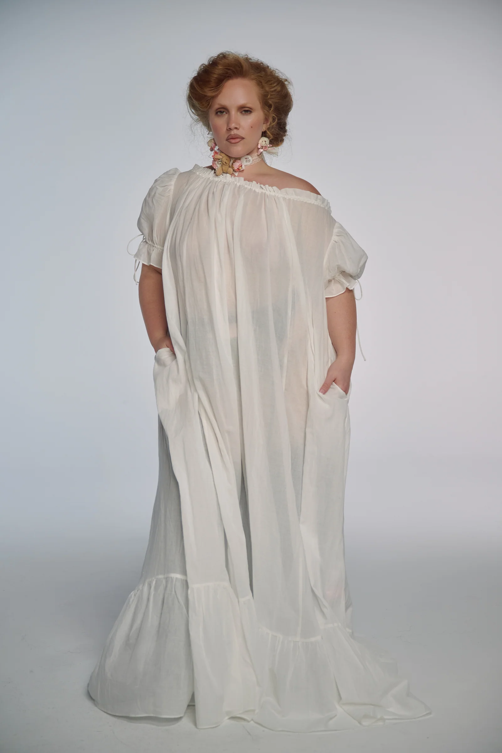 The Ivory Antique Chemise Gown - Image 12