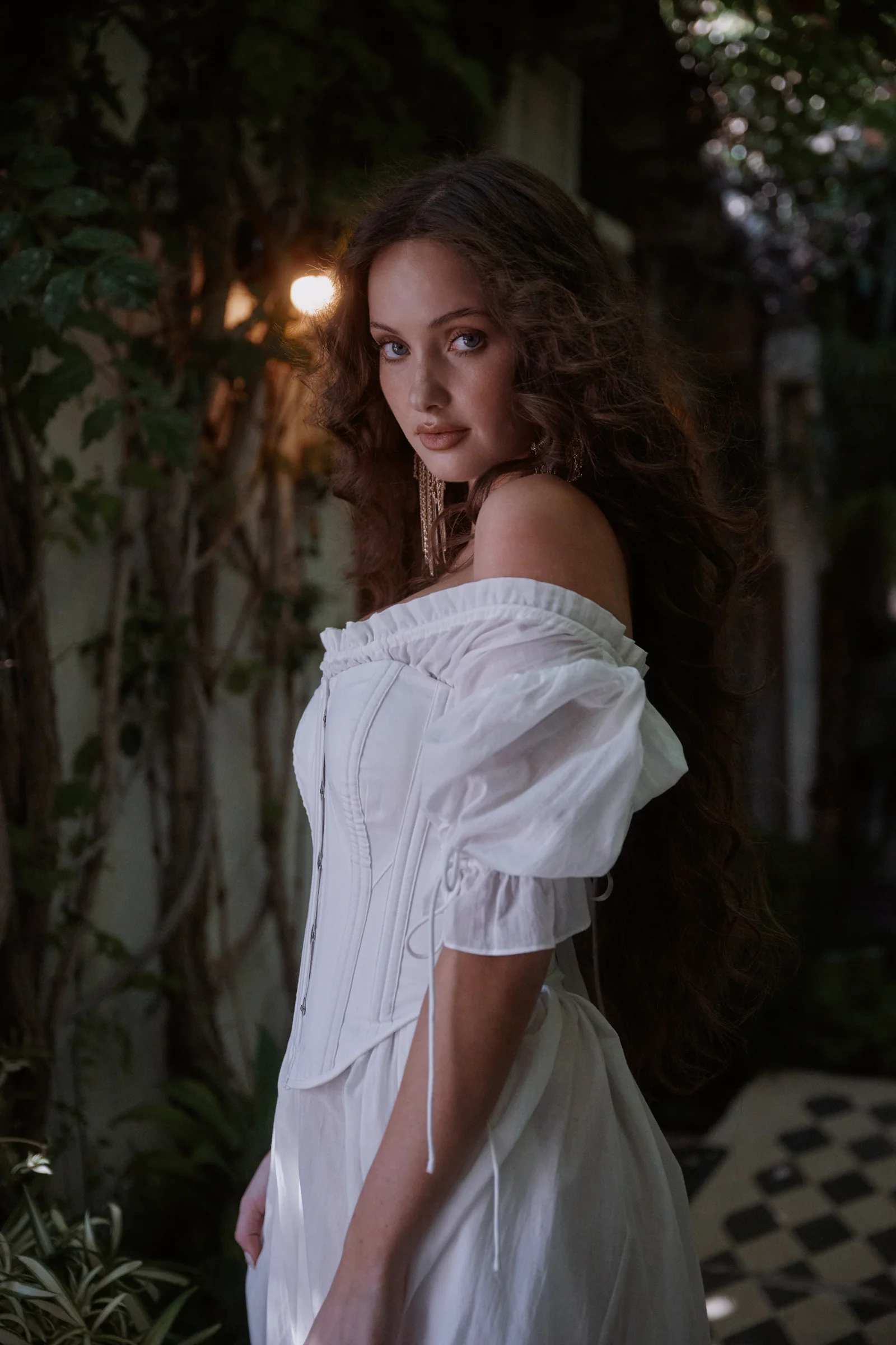 The Ivory Versailles Corset - Image 6
